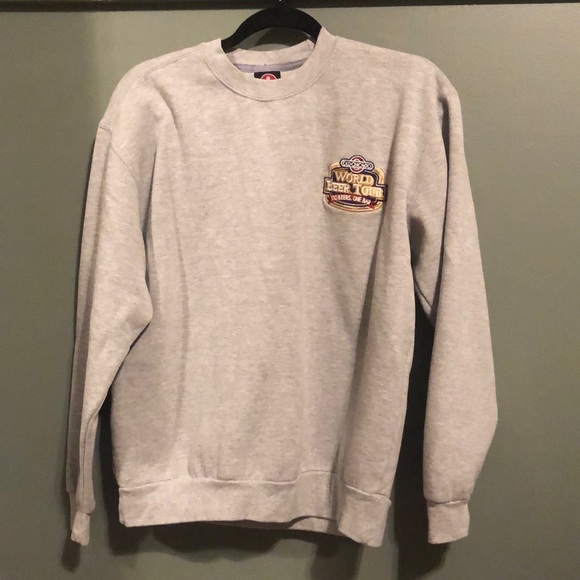 Other - Old Chicago World Beer Tour Sweatshirt